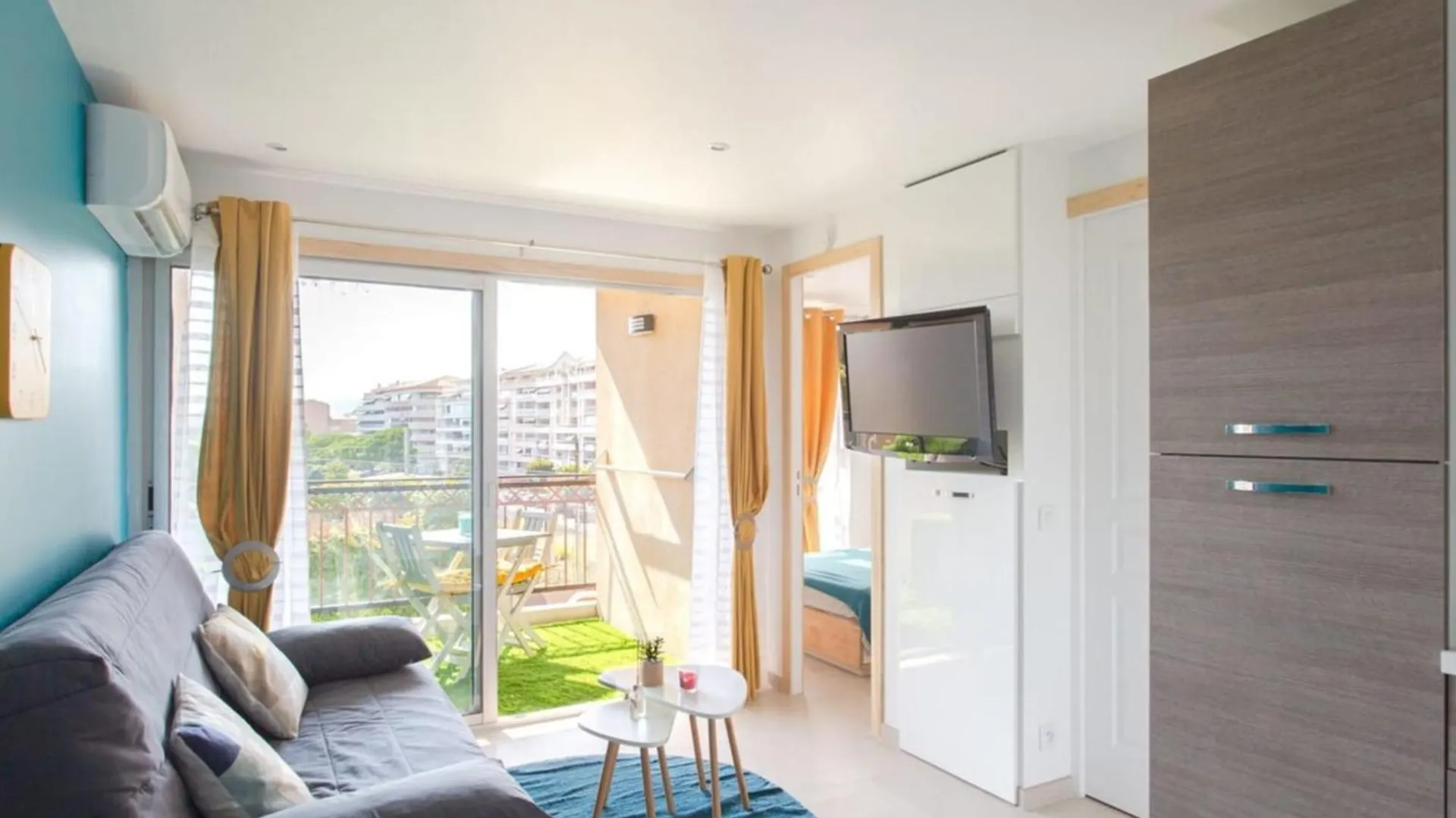 Azur Palm Furnished Flat Apartment Cannes 0*,  France